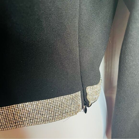 INA I'm Back Baby Black Sparkly Rhinestone Crop Top Black M NEW - Picture 8 of 13